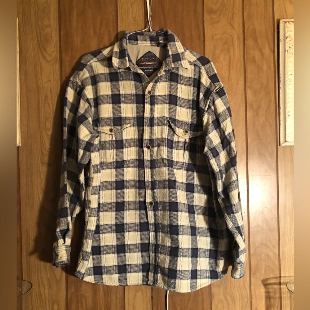 Fryday Barracuda Club mens long sleeve flannel. Plaid. SizeXL beige and blue